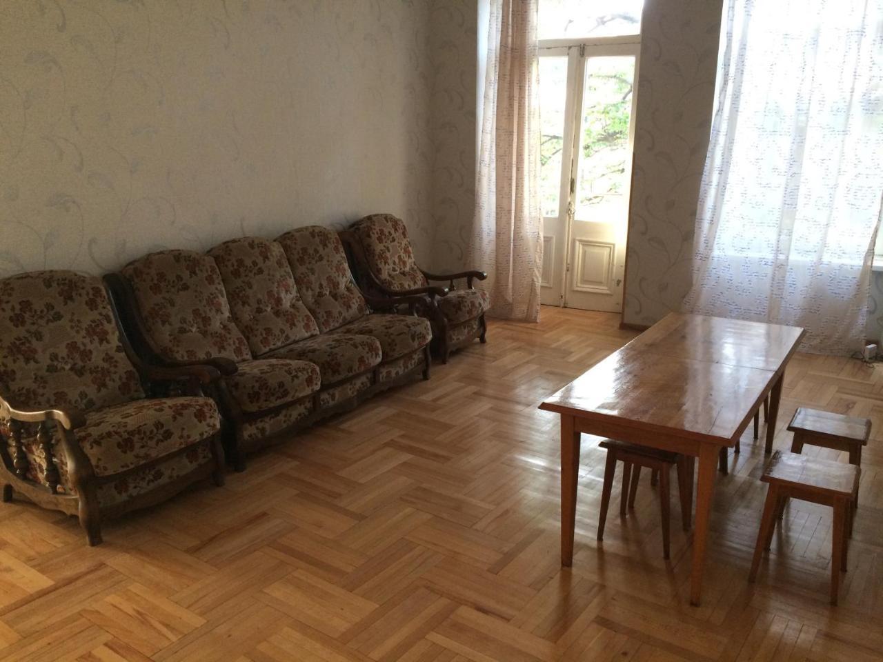 Apartment Ekako Tbilisi Exterior foto